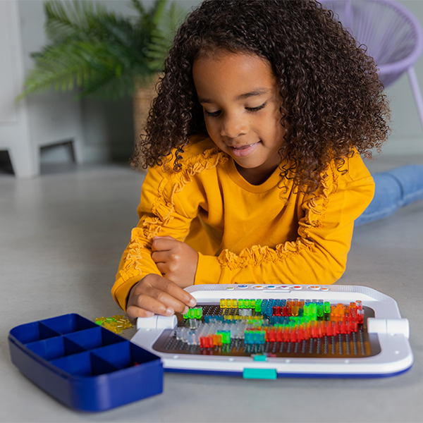 VTech Magic Lights 3D - Educatief Speelgoed - Inclusief 180 Pinnetjes - 6  Kleuren 