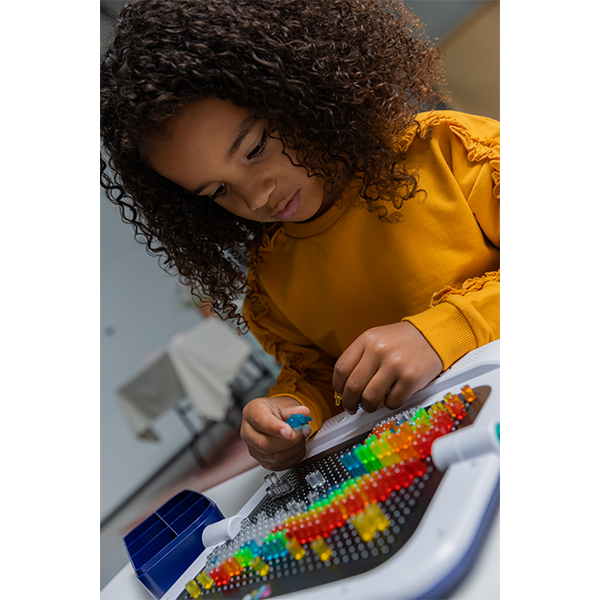 VTech Magic Lights 3D Light up your amazing art and create endless luminous  masterpieces! Create peg art with lights, sounds and animations. 2D  Picture, By Yogee Toys